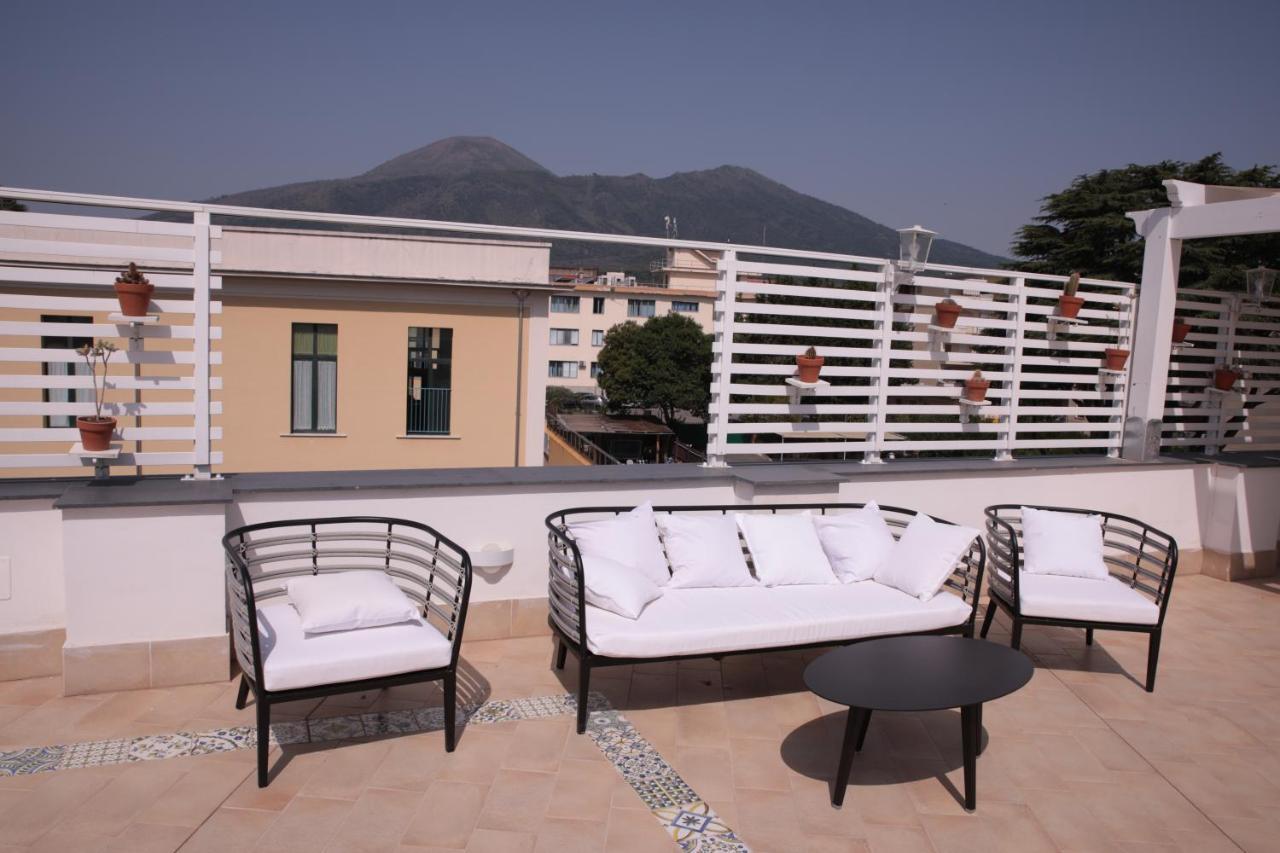 Bed and Breakfast Palazzo Caracciolo Del Sole à Terzigno Extérieur photo