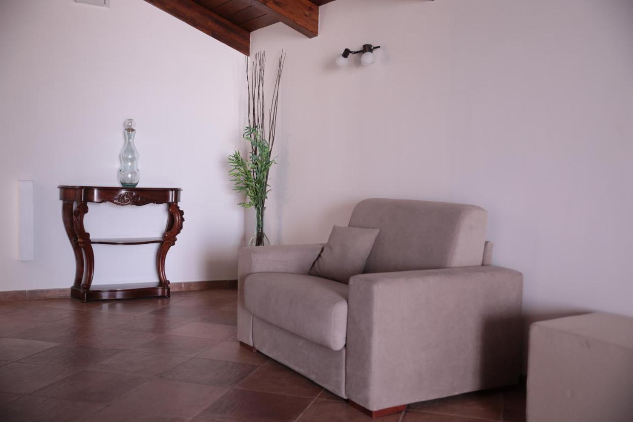 Bed and Breakfast Palazzo Caracciolo Del Sole à Terzigno Extérieur photo