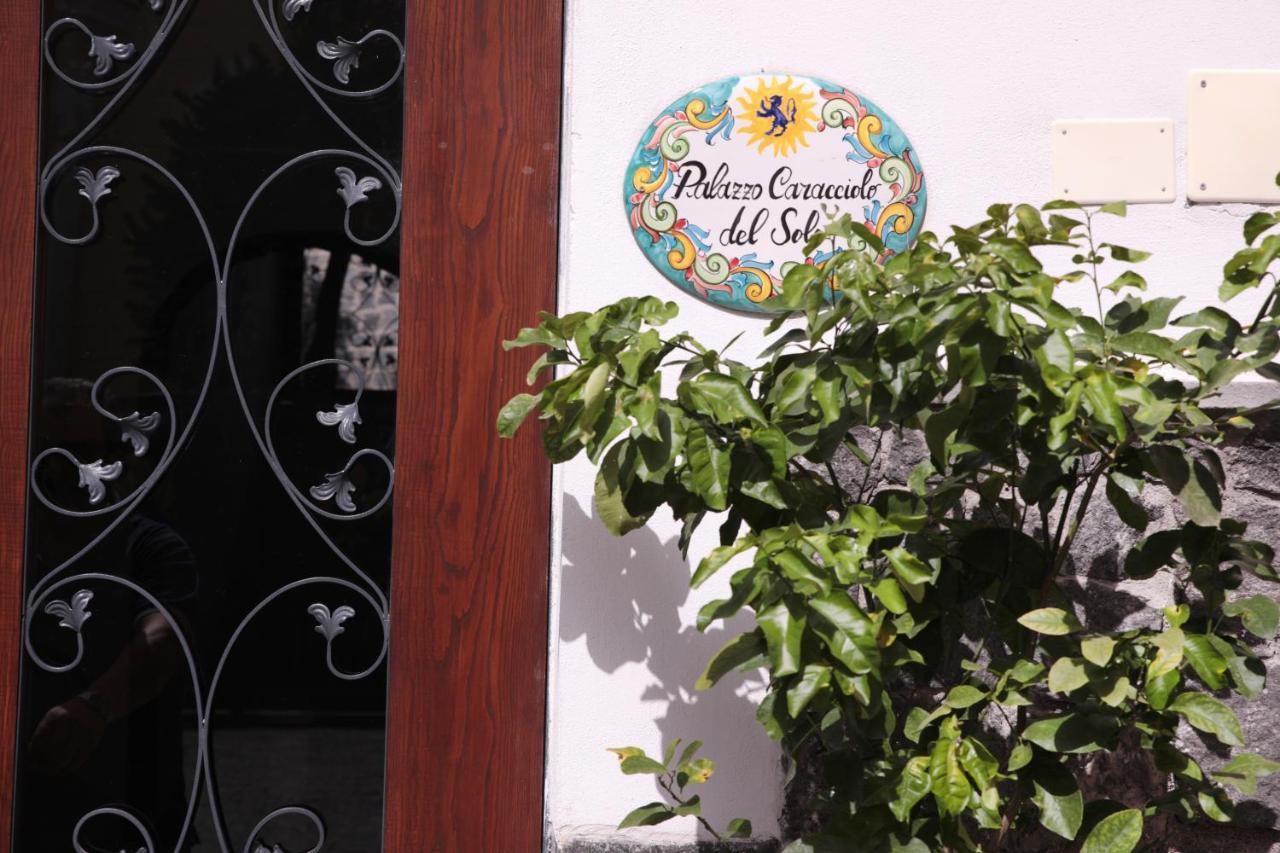 Bed and Breakfast Palazzo Caracciolo Del Sole à Terzigno Extérieur photo